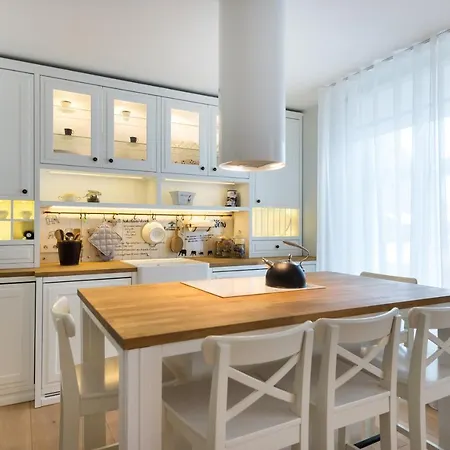 Karusselli Apartament Parnawa